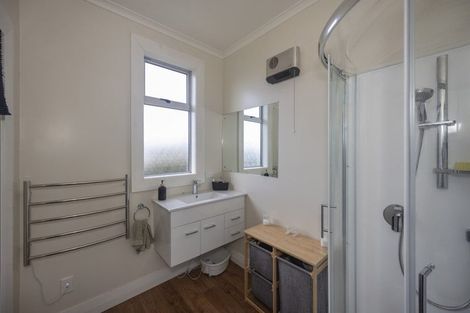 Photo of property in 64 Perth Street, South Hill, Oamaru, 9400