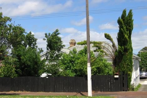 Photo of property in 1/319a Blockhouse Road, Avondale, Auckland, 0600