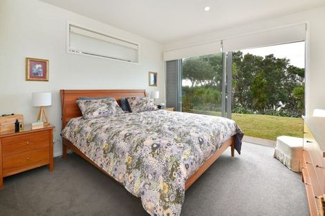 Photo of property in 21 Swann Beach Road, Stanmore Bay, Whangaparaoa, 0932