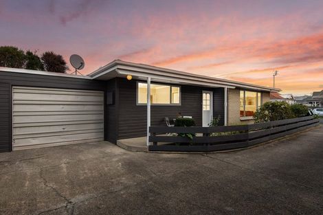 Photo of property in 37a Queens Drive, Saint Kilda, Dunedin, 9012