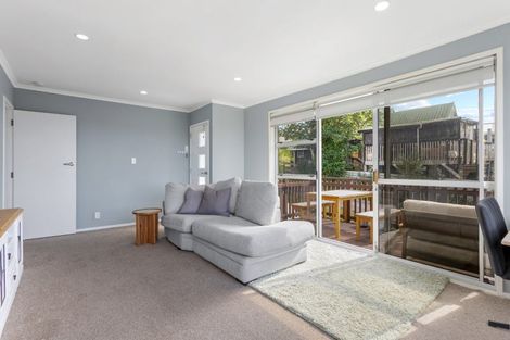 Photo of property in 144b Glamorgan Drive, Torbay, Auckland, 0630
