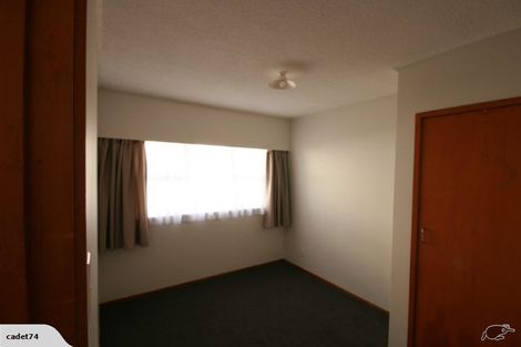 Photo of property in 64a Clayburn Road, Glen Eden, Auckland, 0602