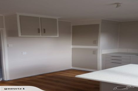 Photo of property in 8/16 Rutland Road, Stanley Point, Auckland, 0624
