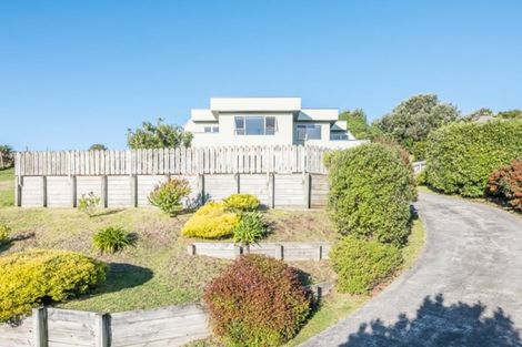 Photo of property in 42 Harry Shaw Way, Raumati South, Paraparaumu, 5032