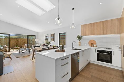 Photo of property in 88 Howden Drive, Jacks Point, 9371