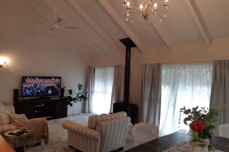 Photo of property in 1/86 Mountbatten Avenue, Hillcrest, Auckland, 0627