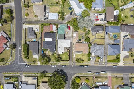 Photo of property in 42 Tiraumea Drive, Pakuranga, Auckland, 2010
