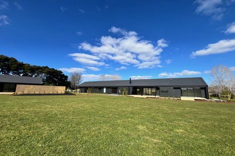 Photo of property in 49 Three Oaks Drive, Dairy Flat, 0794