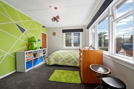 Photo of property in 30 John Street, Trentham, Upper Hutt, 5018