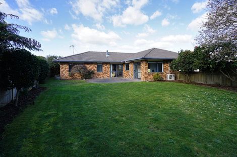 Photo of property in 35 Farringdon Avenue, Rototuna North, Hamilton, 3210