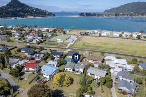 Photo of property in 28 Kauri Place, Tairua, 3508