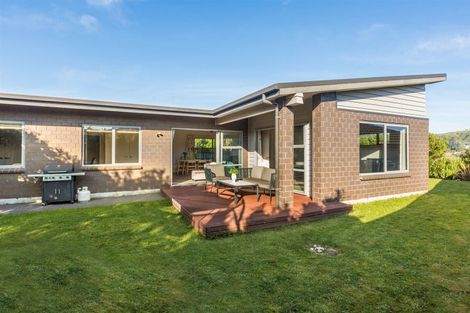 Photo of property in 29 Kaimai Place, Aotea, Porirua, 5024