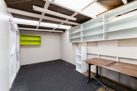 Photo of property in 73 Oxford Street, South Dunedin, Dunedin, 9012