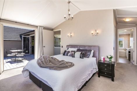 Photo of property in 16 Montgomery Crescent, Kinloch, Taupo, 3377
