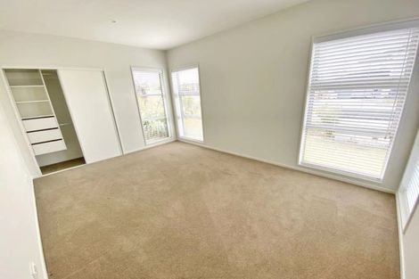 Photo of property in 15 Pitsaw Lane, Silverdale, 0932