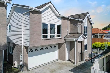 Photo of property in 28a Chesley Place, Half Moon Bay, Auckland, 2012