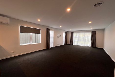 Photo of property in 38 Karearea Avenue, Kenepuru, Porirua, 5022