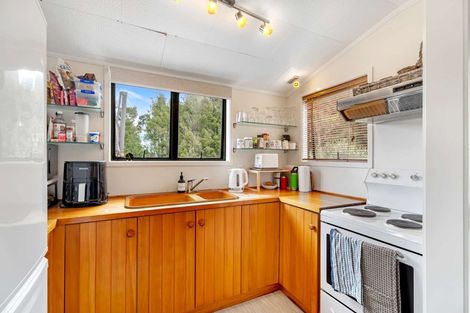 Photo of property in 15 Rabbit Way, Whitianga, 3510