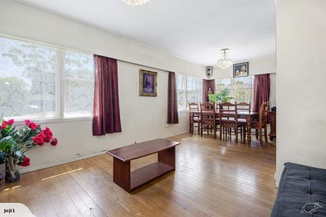 Photo of property in 1/4 Roseburn Place, Pakuranga, Auckland, 2010