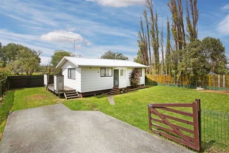 Photo of property in 2/28 Greenhaven Avenue, Opaheke, Papakura, 2113