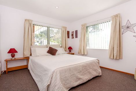Photo of property in 81 Garton Drive, Massey, Auckland, 0614