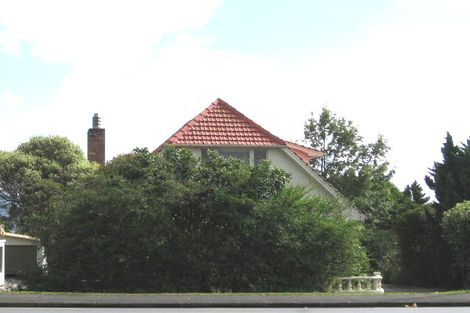 Photo of property in 4162 Great North Road, Glendene, Auckland, 0602