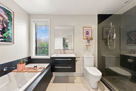 Photo of property in 47 Charlcott Street, Burnside, Christchurch, 8053