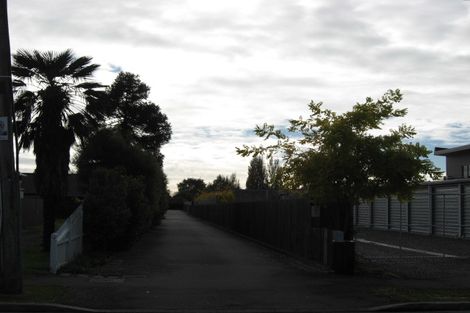 Photo of property in 3/118a Sawyers Arms Road, Northcote, Christchurch, 8052