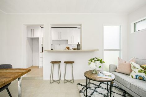 Photo of property in 7/23 Inverness Road, Browns Bay, Auckland, 0630