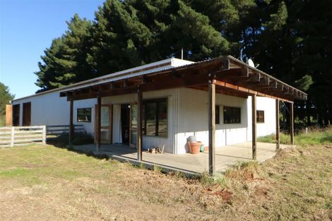 Photo of property in 303 Yaxleys Road, Loburn, Rangiora, 7472