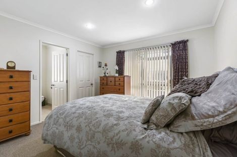 Photo of property in 13 Meachen Terrace, Waiuku, 2123