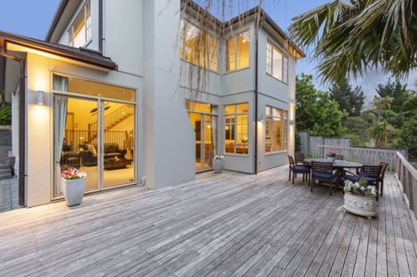 Photo of property in 68 Saddleback Rise, Murrays Bay, Auckland, 0630