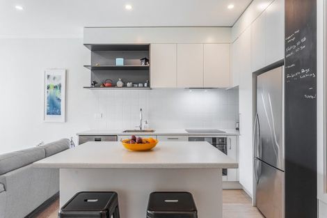 Photo of property in 12/2 Warrant Officer Lane, Hobsonville, Auckland, 0616