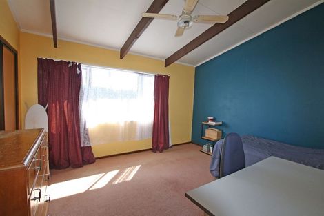 Photo of property in 27a Warkworth Grove, Bell Block, New Plymouth, 4312