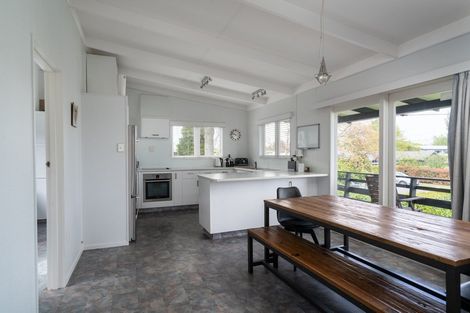 Photo of property in 14 Parata Street, Two Mile Bay, Taupo, 3330