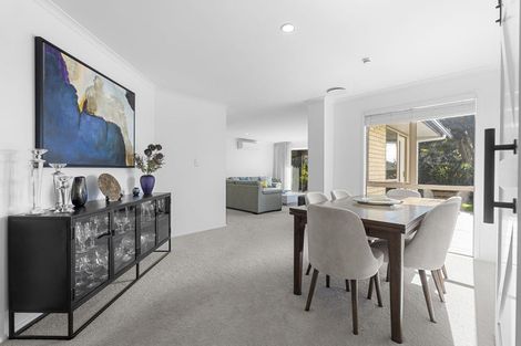 Photo of property in 123 Grovenor Drive, Orewa, 0931
