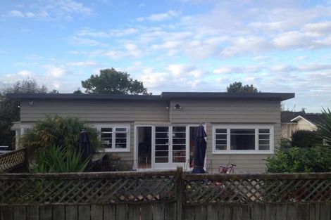 Photo of property in 16 Baird Street, Howick, Auckland, 2014