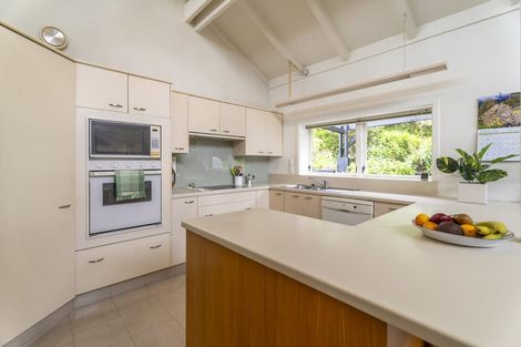 Photo of property in 9 Halswater Drive, Churton Park, Wellington, 6037