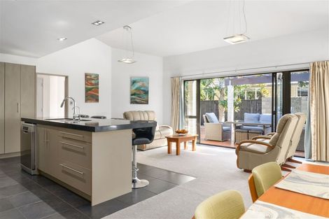 Photo of property in 22 Palliser Drive, Huntington, Hamilton, 3210