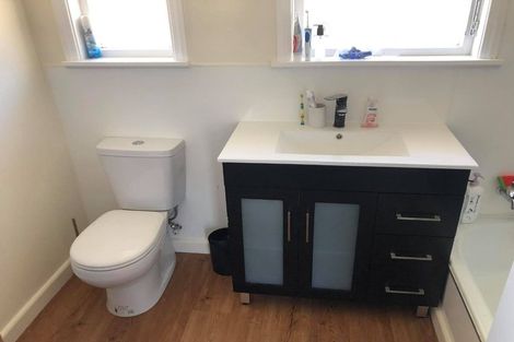 Photo of property in 117 Hine Road, Wainuiomata, Lower Hutt, 5014