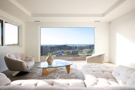 Photo of property in 34 Te Auhi Way, Welcome Bay, Tauranga, 3112