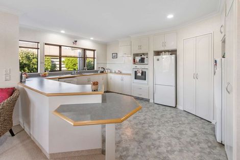 Photo of property in 9 Sovereign Drive, Papamoa Beach, Papamoa, 3118