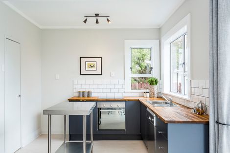 Photo of property in 19 Plunket Street, Saint Kilda, Dunedin, 9012