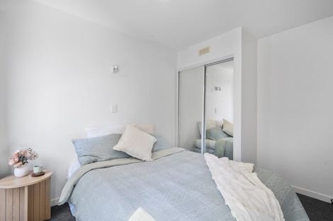 Photo of property in Terrace Heights Apartments, 3c/163 The Terrace, Wellington Central, Wellington, 6011
