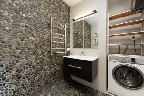 Photo of property in 2/54 Marine Parade, Mount Maunganui, 3116