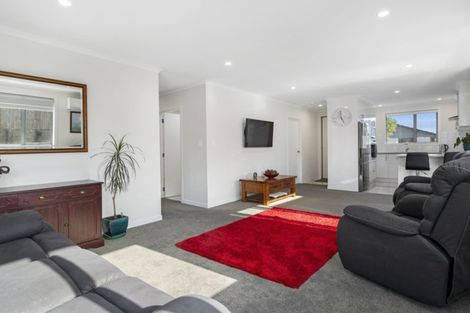Photo of property in Waterview Estate, 86/4 Greystone Place, Omokoroa, 3114