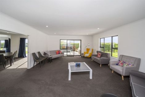 Photo of property in 464a Turuturu Road, Hawera, 4674