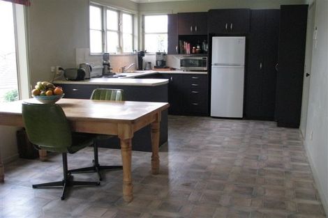 Photo of property in 32 Oranga Avenue, Onehunga, Auckland, 1061