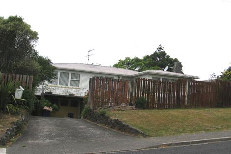 Photo of property in 33 Tiri Tiri Road, Birkdale, Auckland, 0626