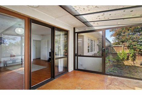 Photo of property in 5/17 Swanson Road, Henderson, Auckland, 0610